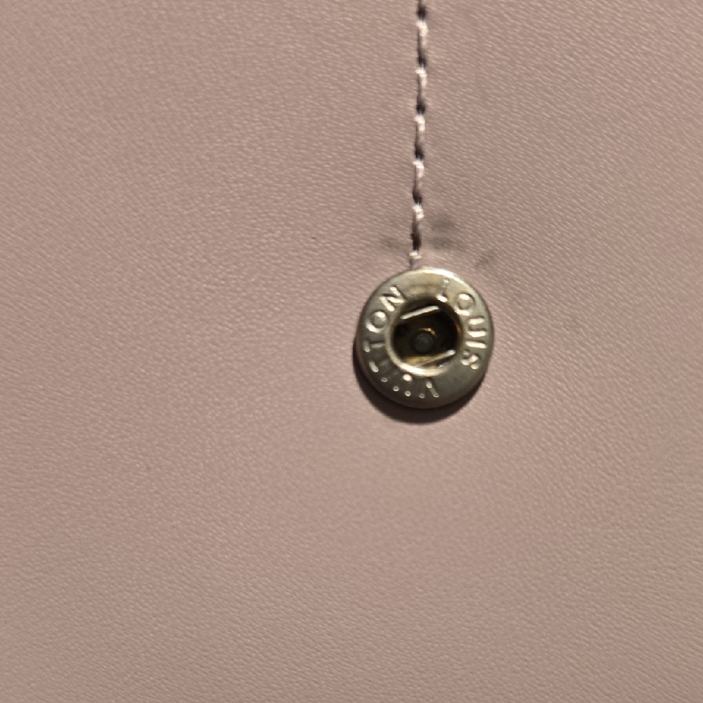 Louis Vuitton Lilac Epi Leather Honfleur Pochette Handbag - Picture 4 of 10